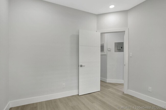 Photo - 660 Cypress Club Way Unit D11