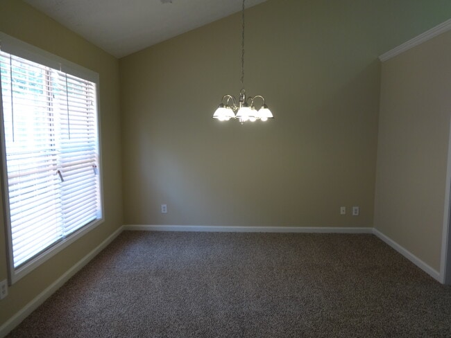 Photo - 2160 Laurel Pointe Ln