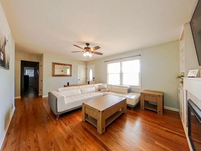 Photo - Furnished 4 Bedroom Rental in National Hills. Available now!