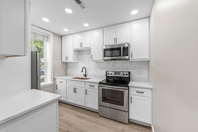 Photo - 620 S Benton Ave