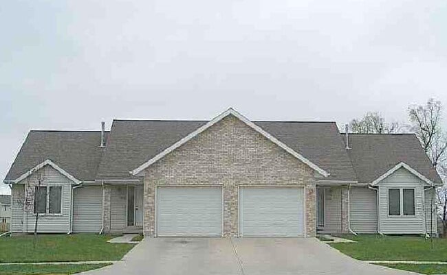 Building Photo - 1525 Idaho Ave