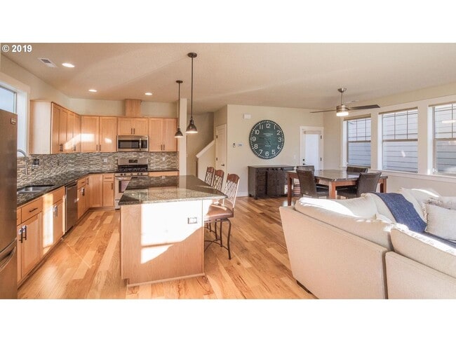 Photo - Charming and Sophisticated