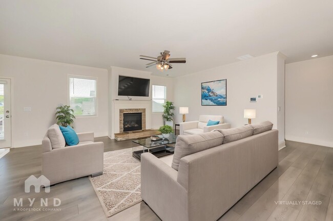 Photo - 7214 Whitewater Dr Casa
