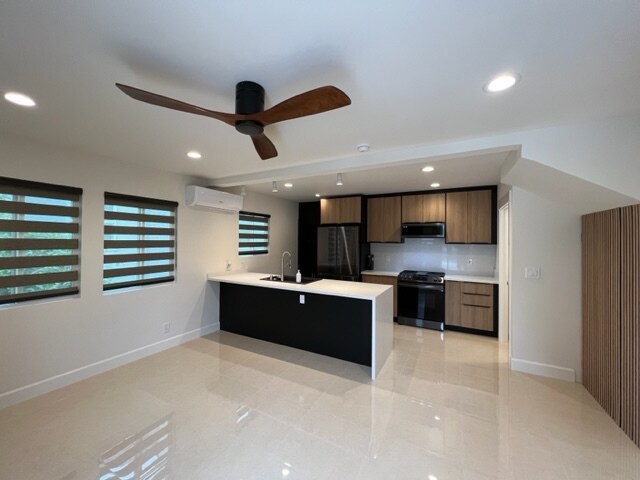 Photo - 638 Sycamore Dr