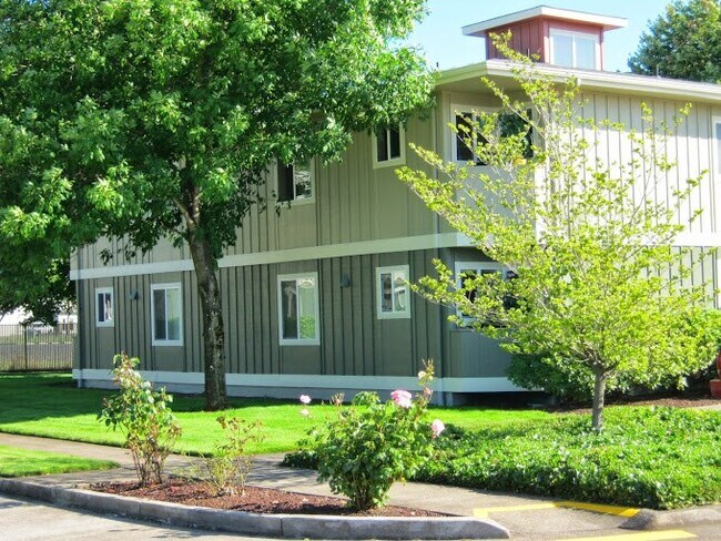 Photo - 2411 S Second St