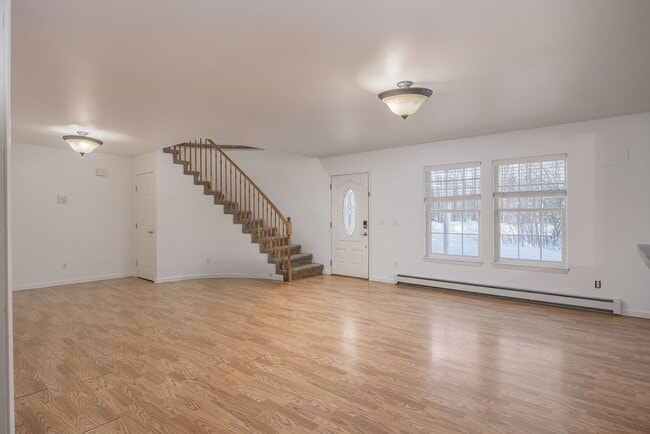 Photo - Spacious 5 Bedroom Home on 6 Acres – North Pole, Alaska