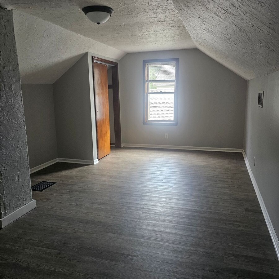 Photo - 3000 Fletcher St Unit 3000