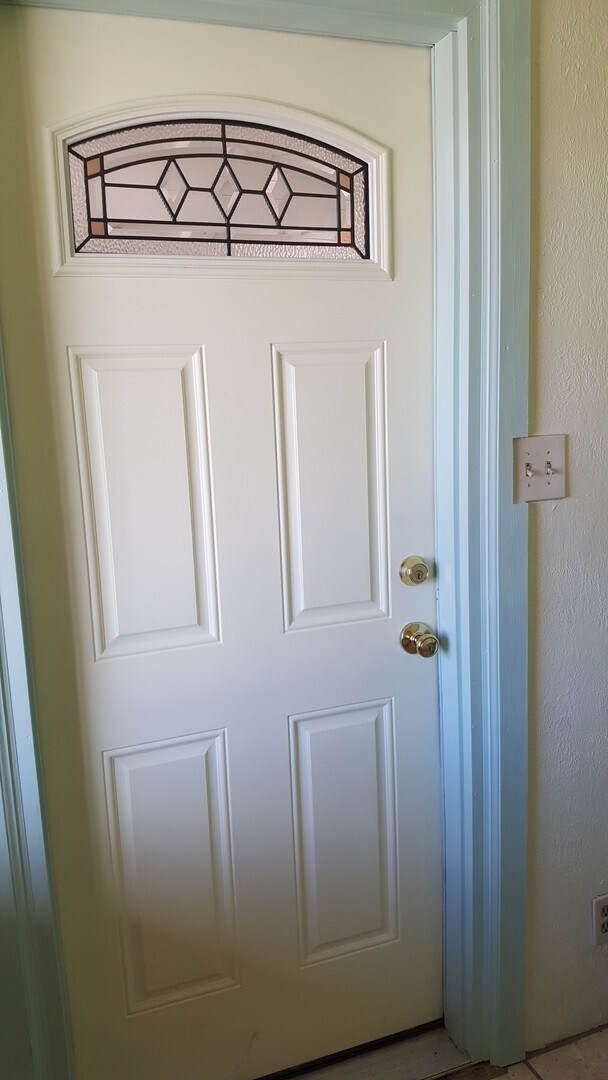 311 Macon Ave Unit 311 Macon Ave #1