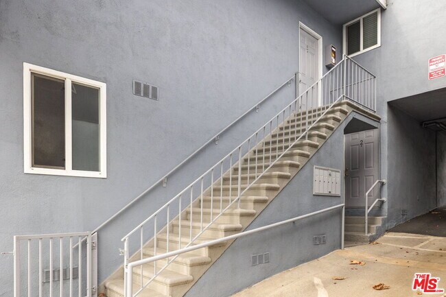 Photo - 161 W Channel Rd Unit 5