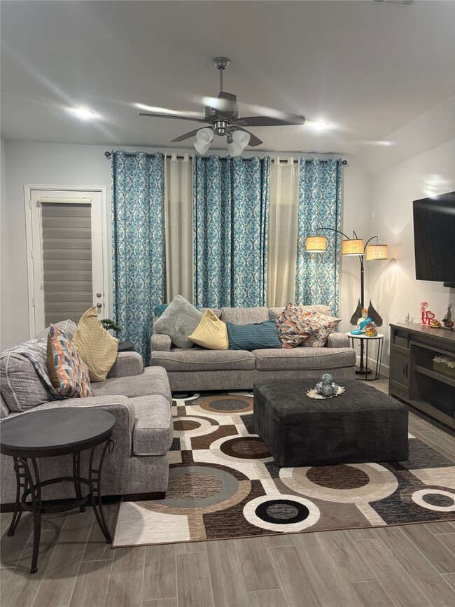 Photo - 8767 Blue Coral Ln