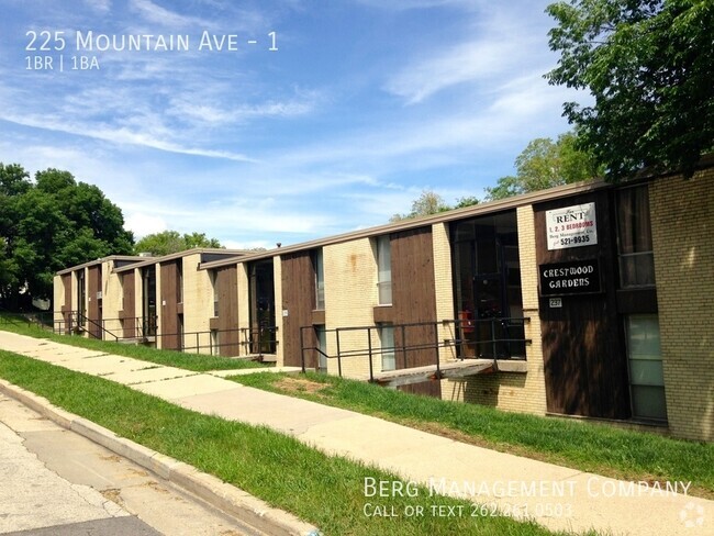 Building Photo - 225 Mountain Ave Unit 1 Rental