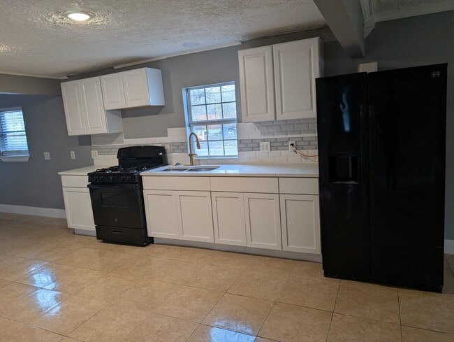 Photo - 1322 N Brents Ave