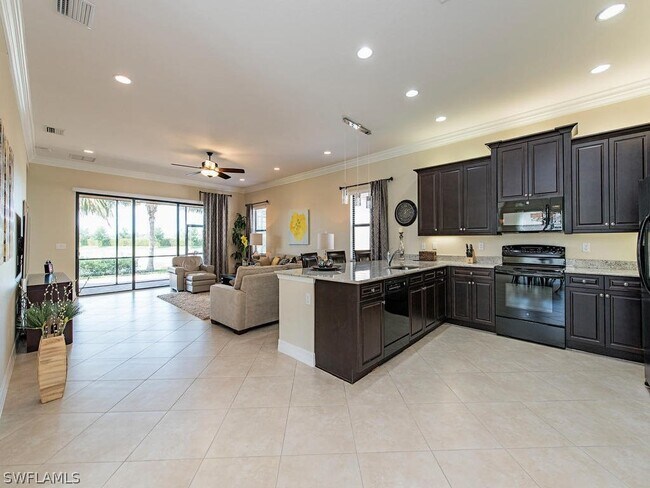 3326 Baltic Dr