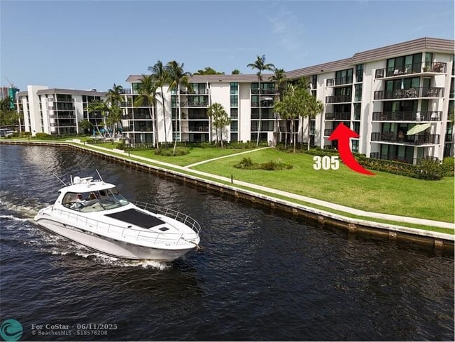 Photo - 1350 River Reach Dr Condo Unit 305