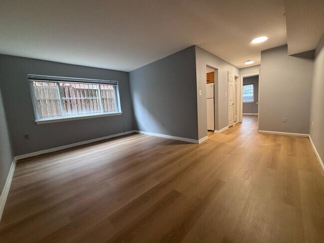 Photo - 1621 1st St NW Unidad 1