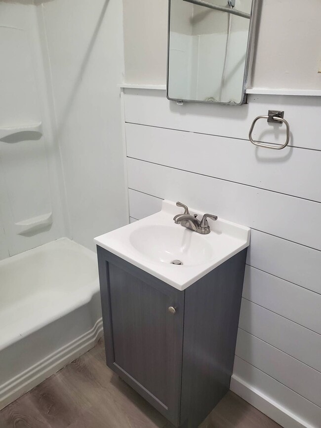 502 5th St S Unit 2