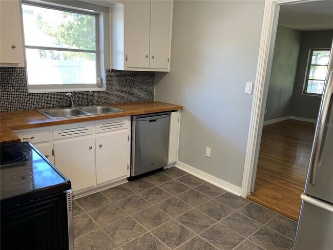 Photo - 3516 W San Pedro St