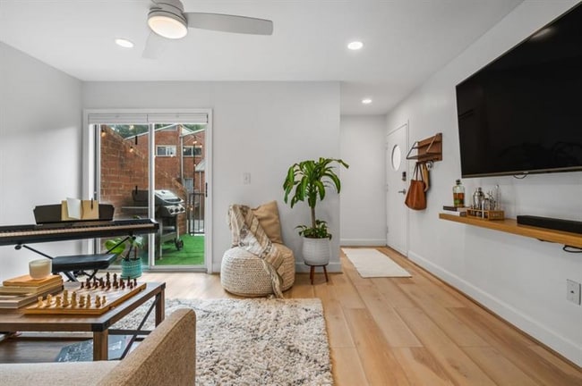 Building Photo - 387 Ralph McGill Blvd NE