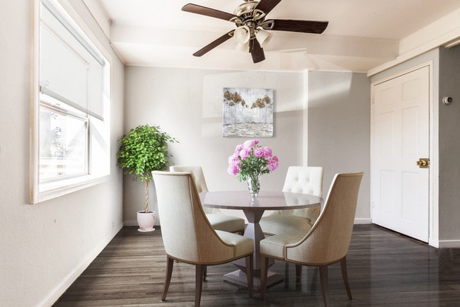 Dining Room - New Haven - Ivy Park Homes