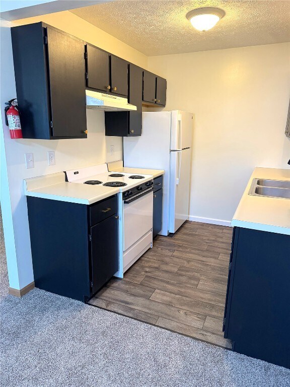 Photo - 1301 Main St