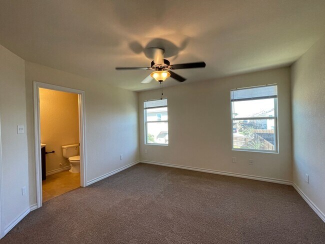 Photo - Town home for rent