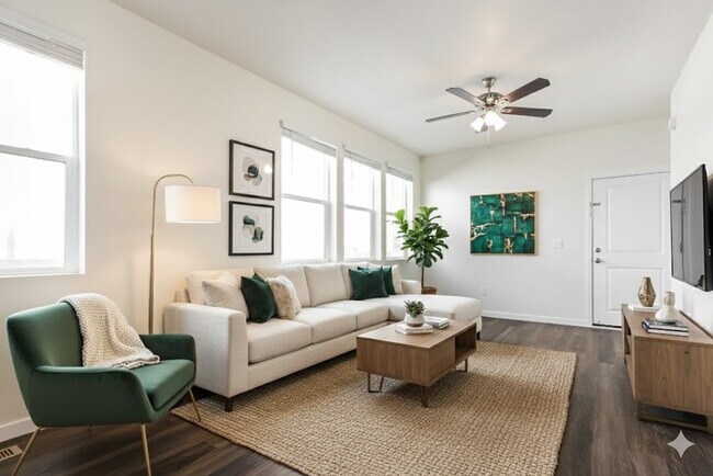 Photo - 13437 Oneida Ln