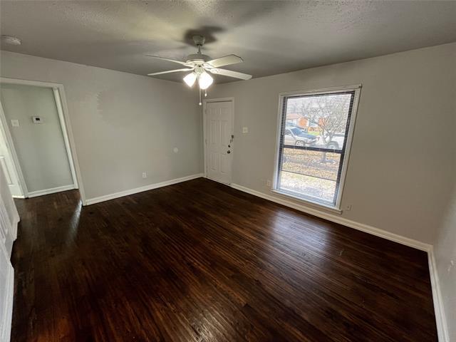 Photo - 430 Carver St