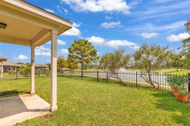 Photo - 15419 Benson Landing Dr House