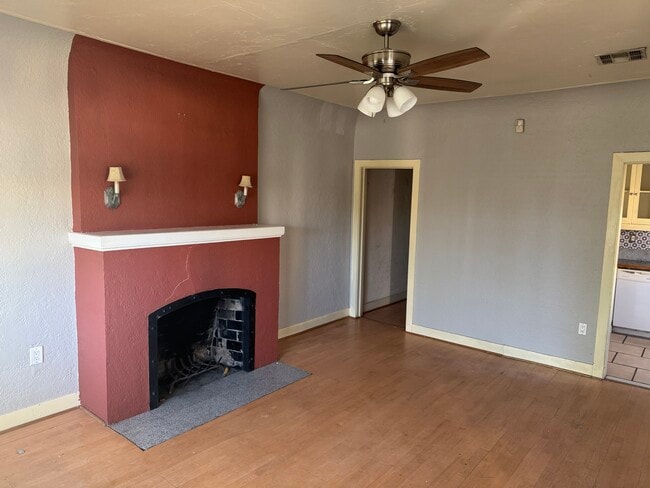 Photo - 722 W Moreland St Unidad 722