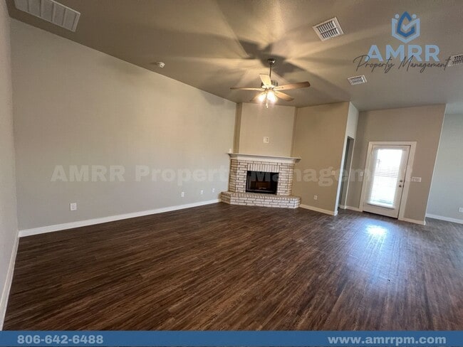 Photo - Elegant 4-Bedroom House – Room for Everyone!