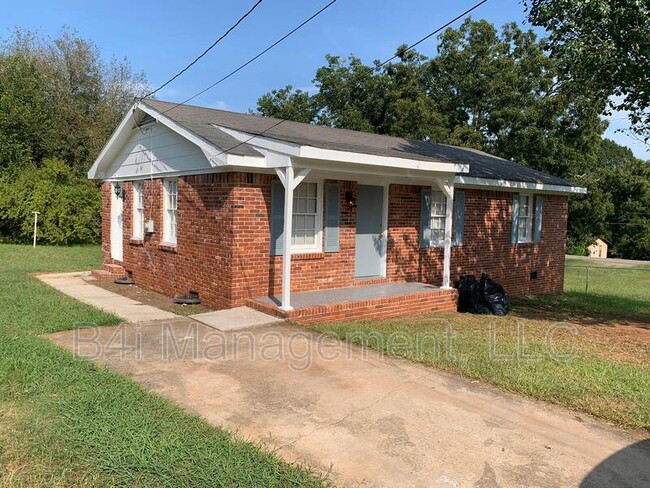 Photo - 921 Webb St House