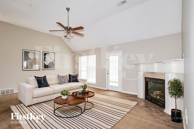 Photo - 7601 Broken Hickory Dr