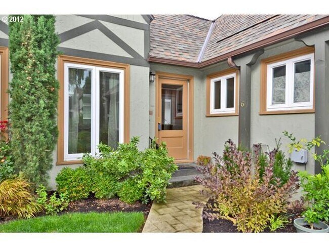 Photo - Darling Condo in heart of Hawthorne Unidad 6