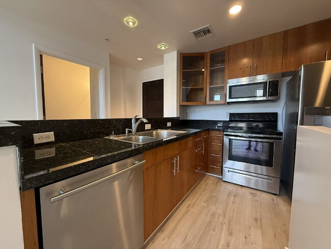 Photo - Penthouse Loft in Prime Downtown Location! Unidad 407