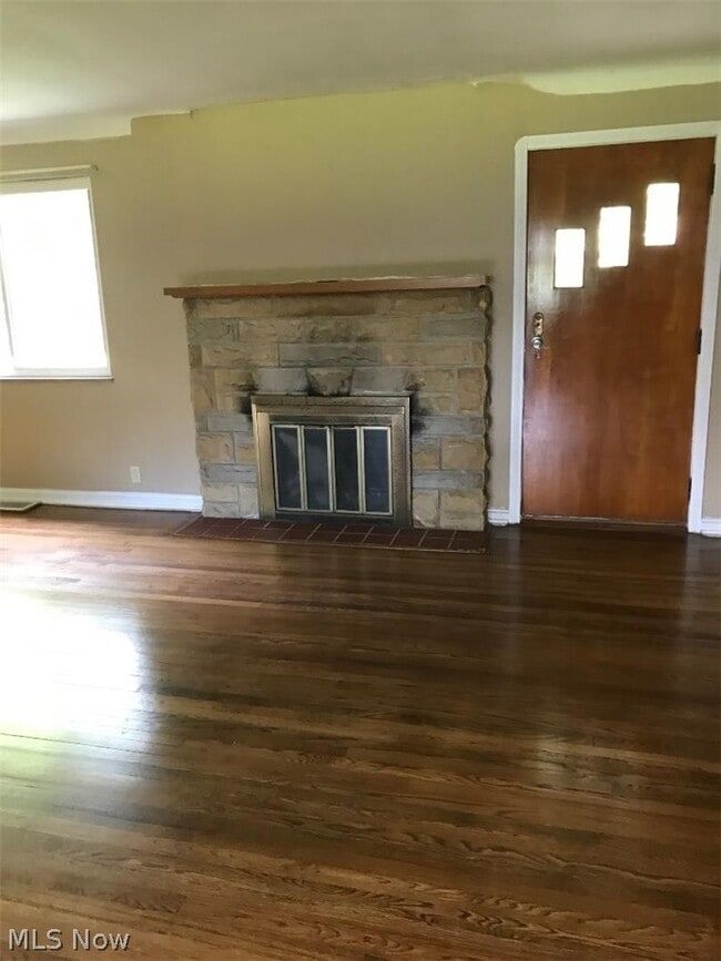 Photo - 8404 Avery Rd