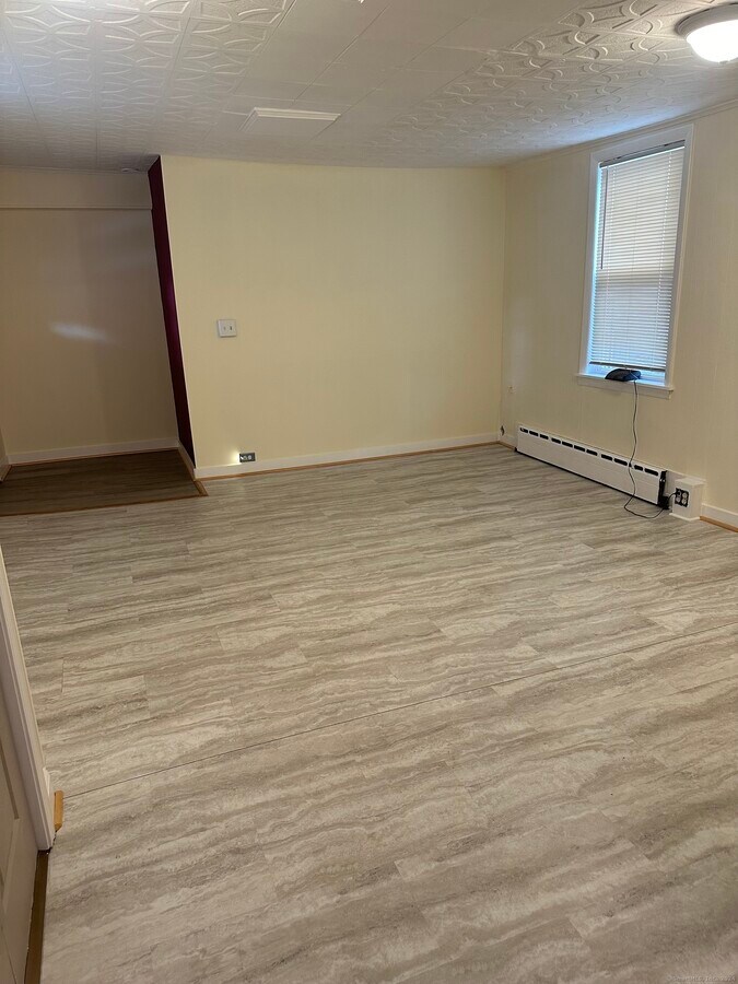 36 S Main St Rental House Rental in Middletown, CT