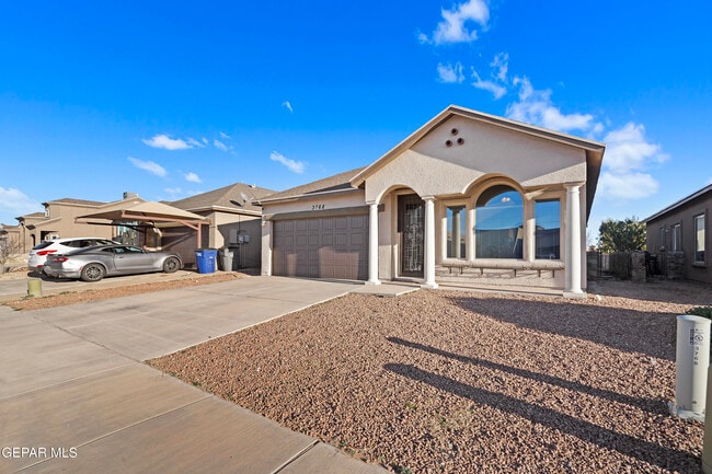 Photo - 3768 Loma Adriana