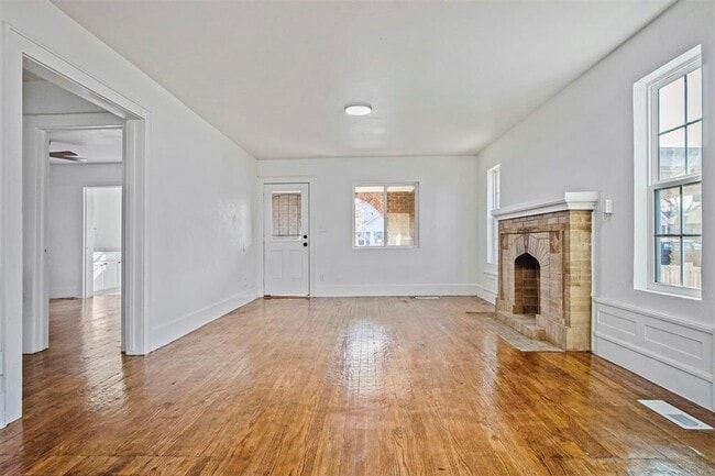 Photo - 609 SW 30th St