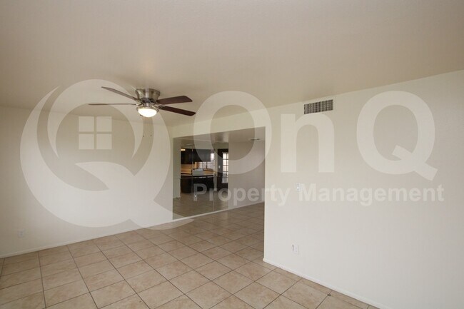 Photo - 6134 N 30th Ave