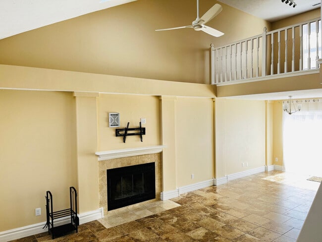 Photo - 9240 Crossing Dr