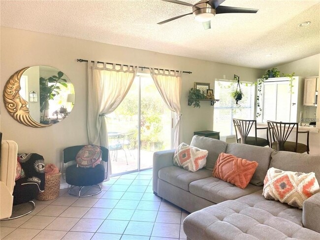 Photo - 15640 Kensington Trail