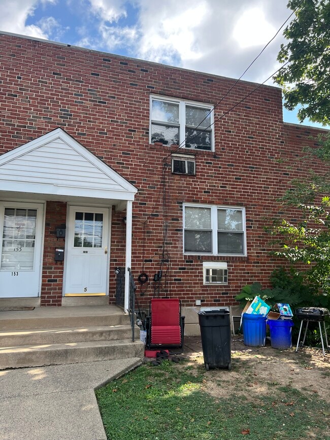 Photo - 151 Burmont Rd Unidad 1st Floor