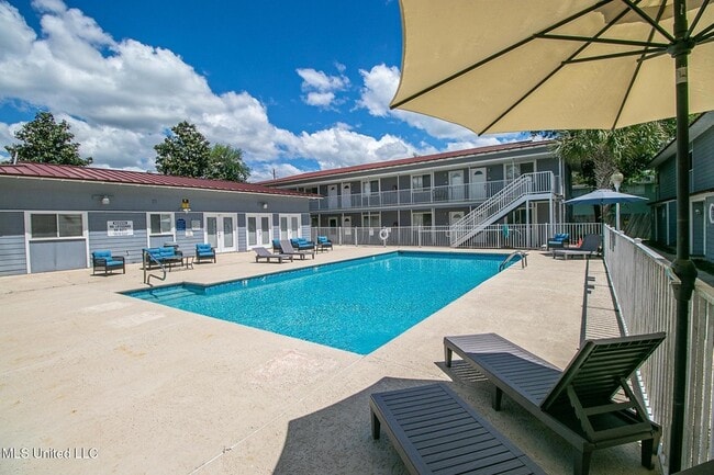 Building Photo - 1664 Beach Blvd Unit 156 Rental