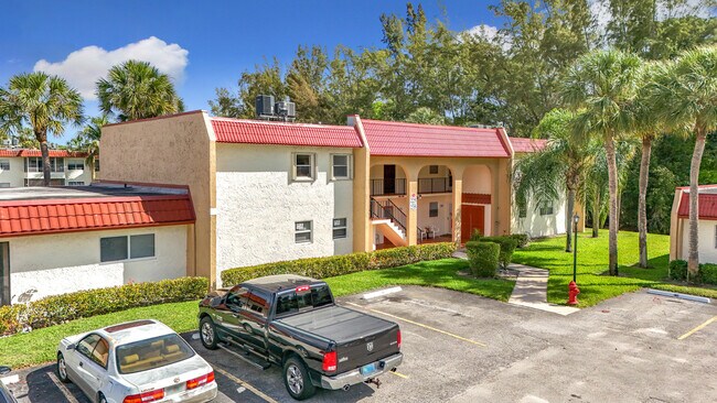 235 Lake Dora Dr Unidad 235