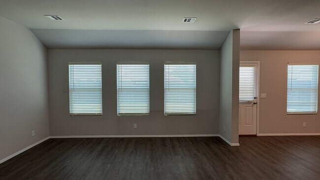 Photo - Welcome to your beautiful 4 bedroom, 2 bath home located in Bixby!