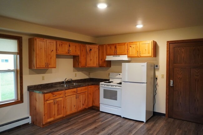 1 bed 1 bath Simple Living- Utilities INCLUDED(even internet) - 1 bed 1 bath Simple Living- Utilities INCLUDED(even internet) Unit 1