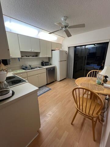 Photo - 8083 SE Villa Cir