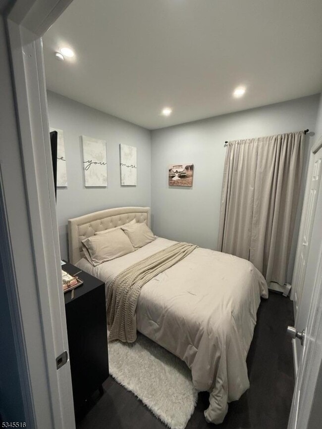 Photo - 124-126 Keen St Unit 2