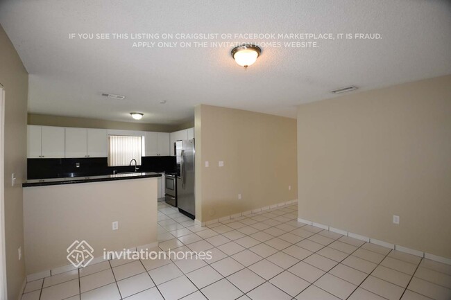 Photo - 621 SW 176th Ave