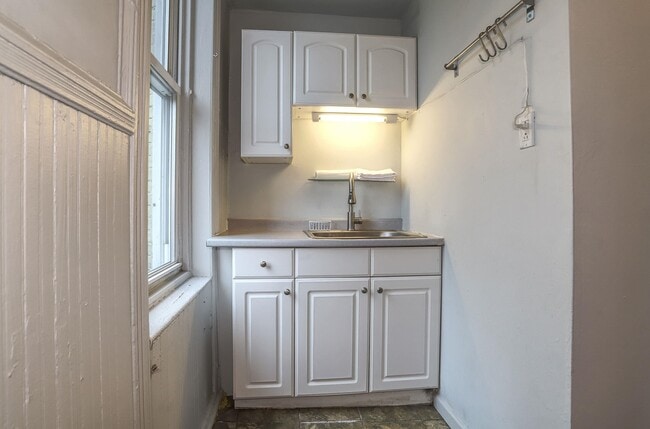 Photo - 320 Jefferson St Unidad 3L / 8